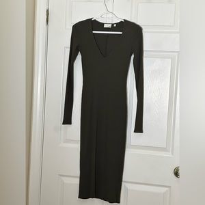 Aritzia Wilfred Free Long Sleeve Dress Dark Green
